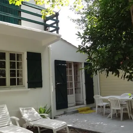 Saint Joseph Villa *
